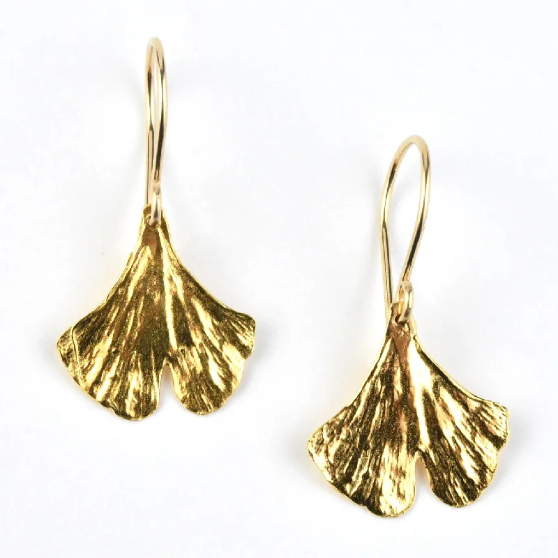 Small Ginkgo Leaf Earrings in Gold Vermeil