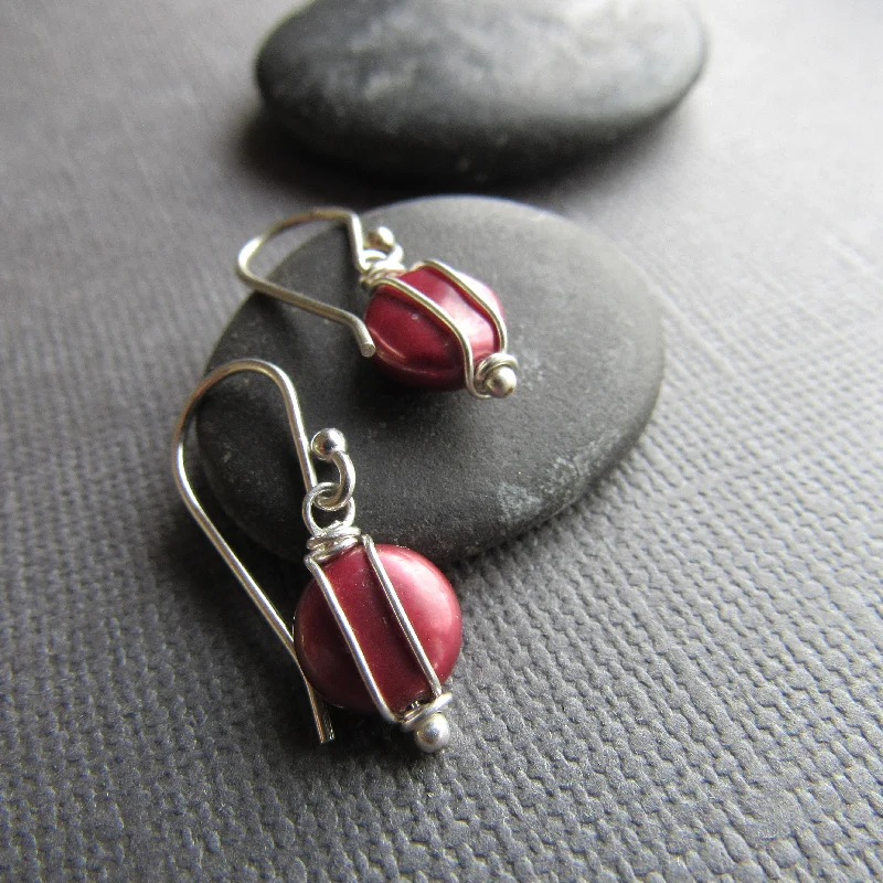 Petite Cranberry Coin Pearl Earrings