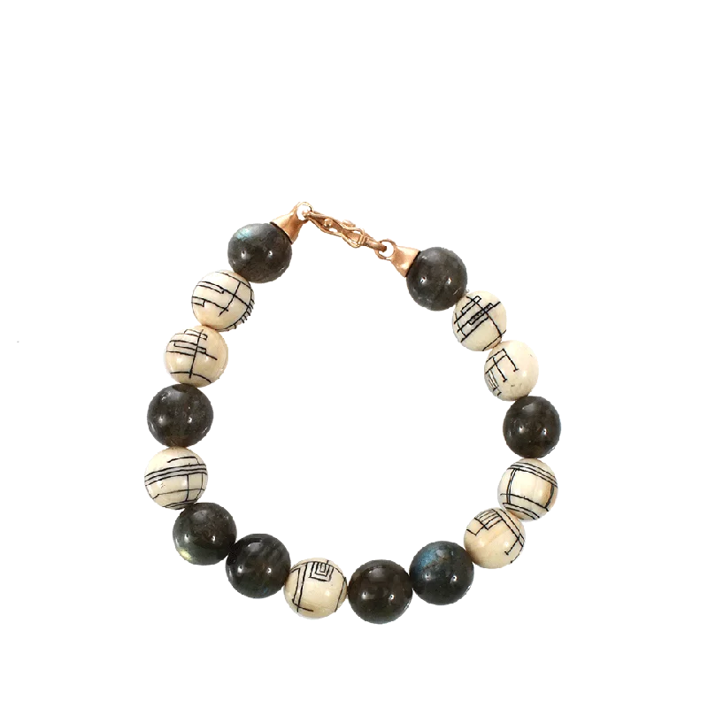 Spectrolite And Scrimshaw Bead Bracelet