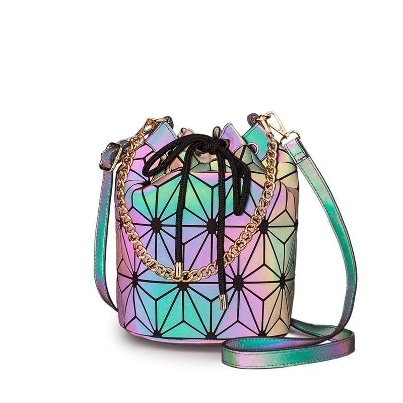 Lola bucket bag geometric