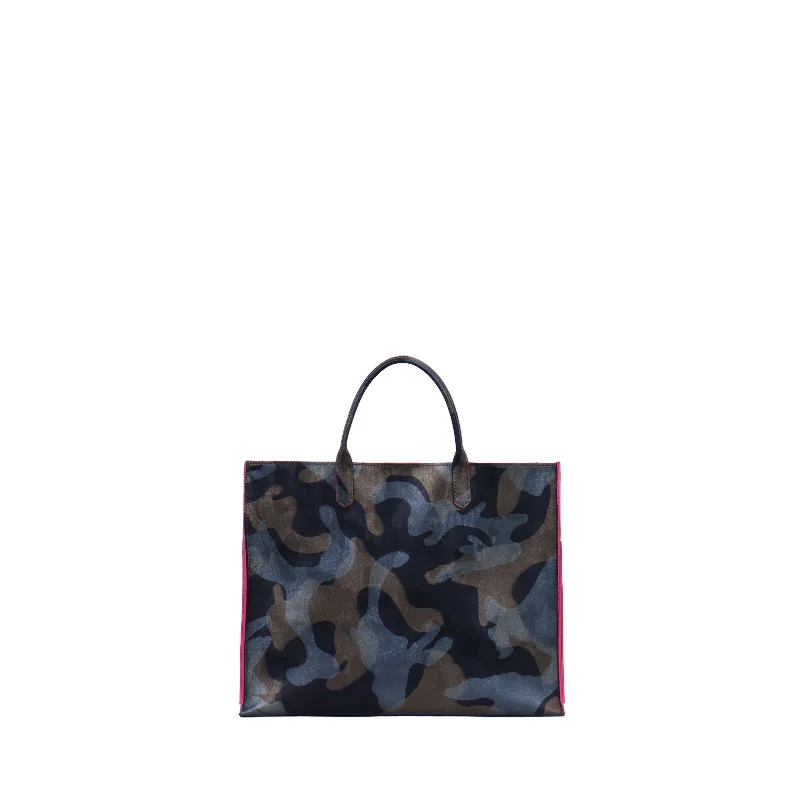 BIG HARBOR TOTE CAMO WITH PINK